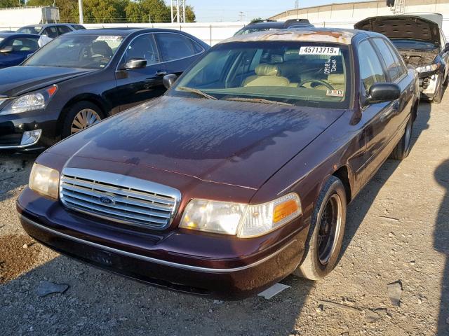 2FAFP74W51X133066 - 2001 FORD CROWN VICT BURGUNDY photo 2