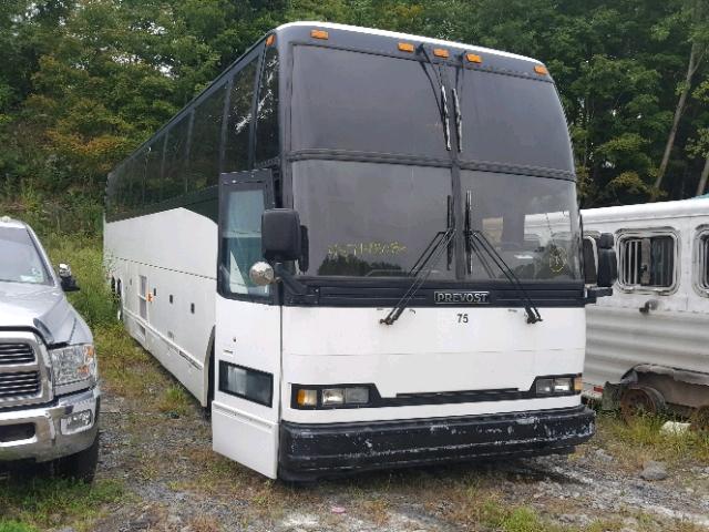 2PCH33496V1011858 - 1997 PREVOST BUS WHITE photo 1