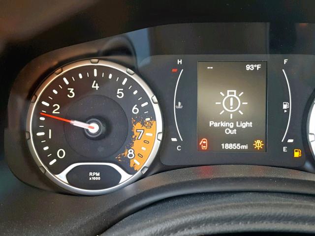 ZACCJBAW9GPD63216 - 2016 JEEP RENEGADE S შავი ფოტო 8