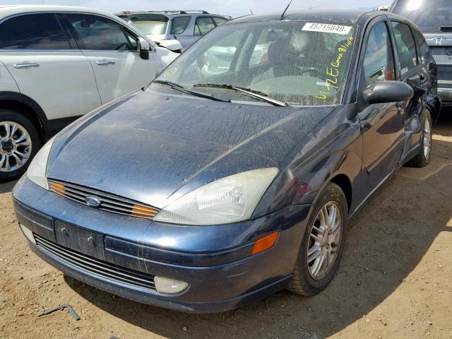 3FAFP37363R163320 - 2003 FORD FOCUS ZX5 BLUE photo 2