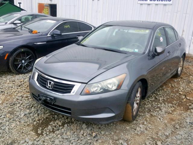 1HGCP2F47AA029913 - 2010 HONDA ACCORD LXP SILVER photo 2