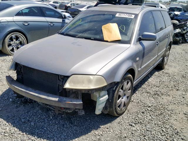 WVWYH63B83E060823 - 2003 VOLKSWAGEN PASSAT GLX BROWN photo 2