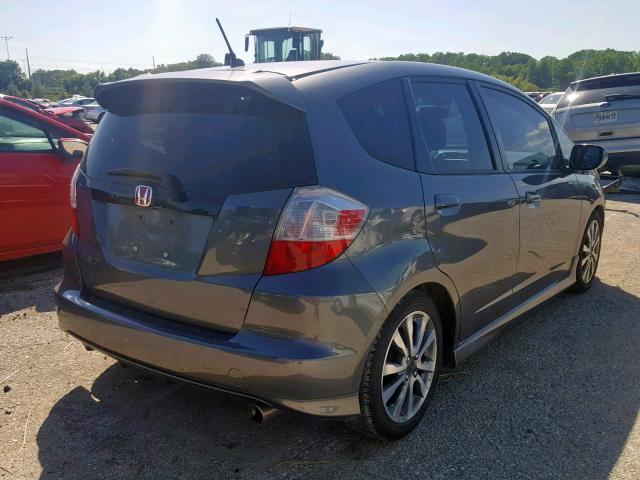 JHMGE8H5XDC015641 - 2013 HONDA FIT SPORT GRAY photo 4