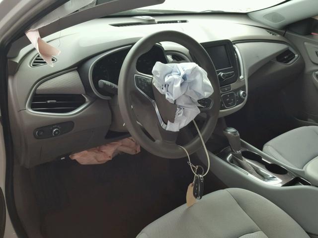 1G1ZB5ST5GF204766 - 2016 CHEVROLET MALIBU LS თეთრი ფოტო 9