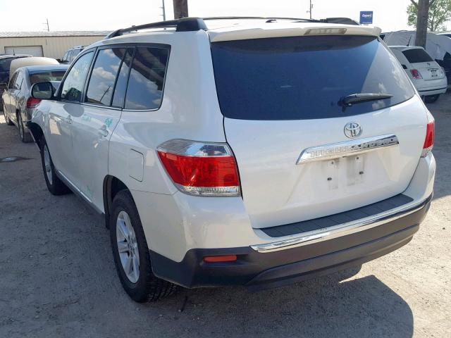 5TDZK3EH3CS062754 - 2012 TOYOTA HIGHLANDER WHITE photo 3