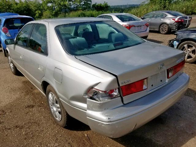 4T1BG22K61U867729 - 2001 TOYOTA CAMRY CE SILVER photo 3