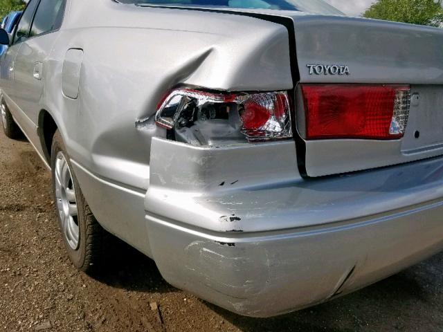 4T1BG22K61U867729 - 2001 TOYOTA CAMRY CE SILVER photo 9