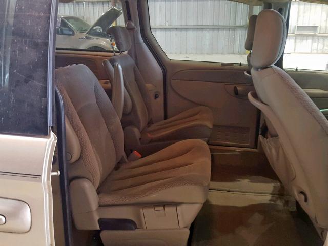 2A4GP54L07R260081 - 2007 CHRYSLER TOWN & COU BEIGE photo 6