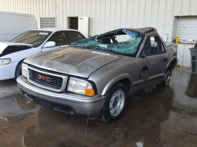 1GTCS1446W8529800 - 1998 GMC SONOMA GOLD photo 2