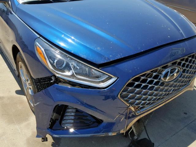 5NPE34AF4JH641910 - 2018 HYUNDAI SONATA SPO BLUE photo 9