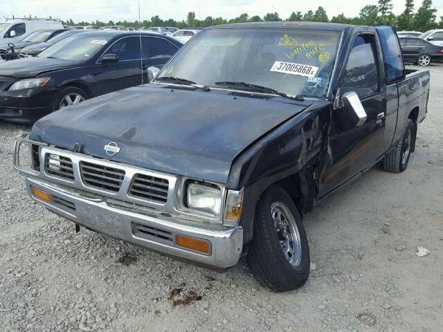 1N6SD16S3RC340943 - 1994 NISSAN TRUCK KING BLACK photo 2