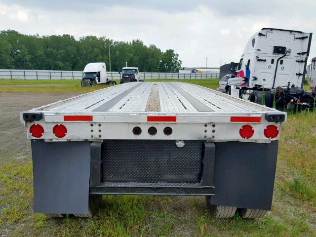 1UYFS24851A546208 - 2001 UTILITY FLAT BED Qara foto 6