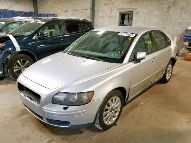 YV1MS382862158631 - 2006 VOLVO S40 2.4I SILVER photo 2