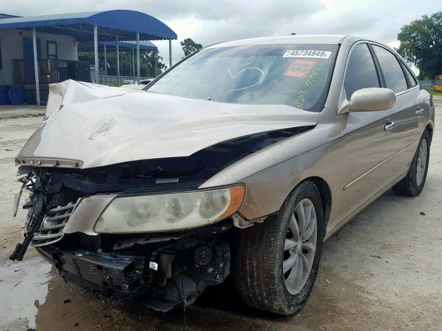 KMHFC46F87A144996 - 2007 HYUNDAI AZERA SE GOLD photo 2