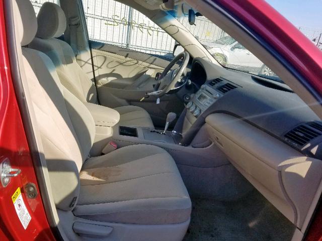 4T1BE46K09U345394 - 2009 TOYOTA CAMRY BASE RED photo 5