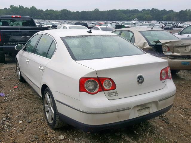 WVWJK73C59P053021 - 2009 VOLKSWAGEN PASSAT TUR WHITE photo 3