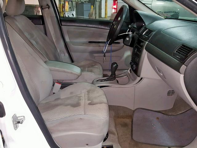 1G1AT58H597285861 - 2009 CHEVROLET COBALT LT WHITE photo 5