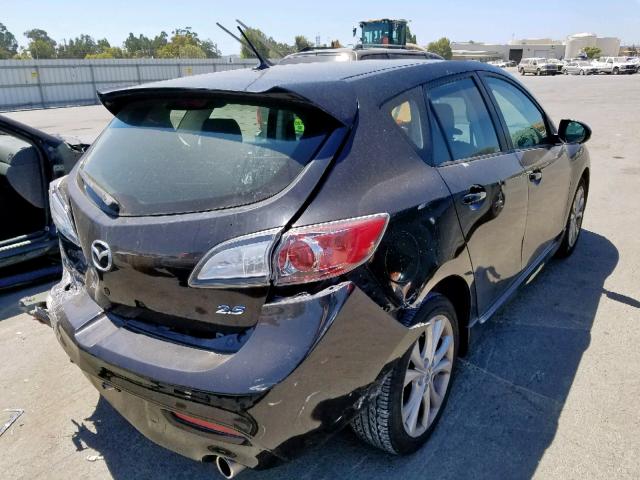 JM1BL1K69B1492600 - 2011 MAZDA 3 S BLACK photo 4