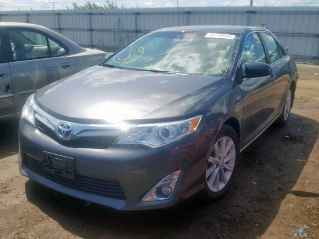 4T1BD1FK1CU019399 - 2012 TOYOTA CAMRY HYBR GRAY photo 2