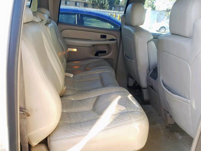 1GKEC16T33J124156 - 2003 GMC YUKON XL C WHITE photo 6