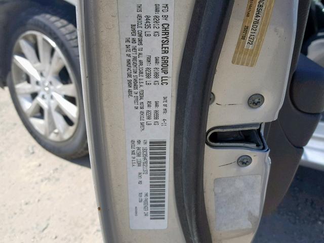 1B3CB5HA7BD211372 - 2011 DODGE CALIBER HE SILVER photo 10