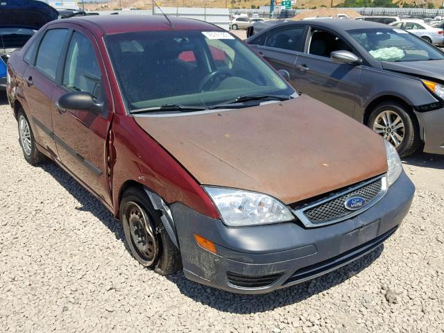 1FAFP34N26W242751 - 2006 FORD FOCUS ZX4 MAROON photo 1