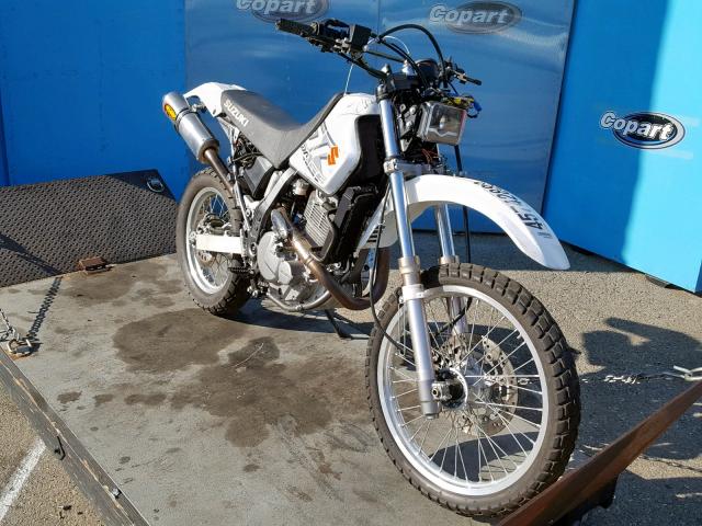 JS1SP46A9J2100514 - 2018 SUZUKI DR650 SE WHITE photo 1