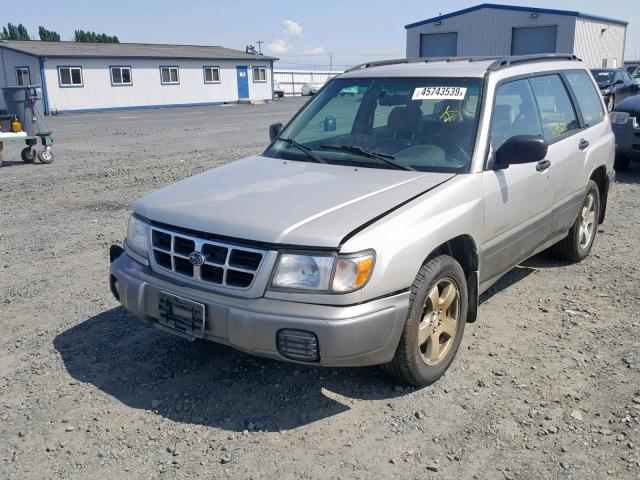 JF1SF6556YH715575 - 2000 SUBARU FORESTER S SILVER photo 2