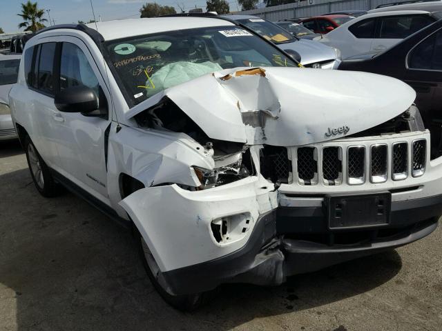 1C4NJCBA0GD567984 - 2016 JEEP COMPASS SP 白色 照片 1