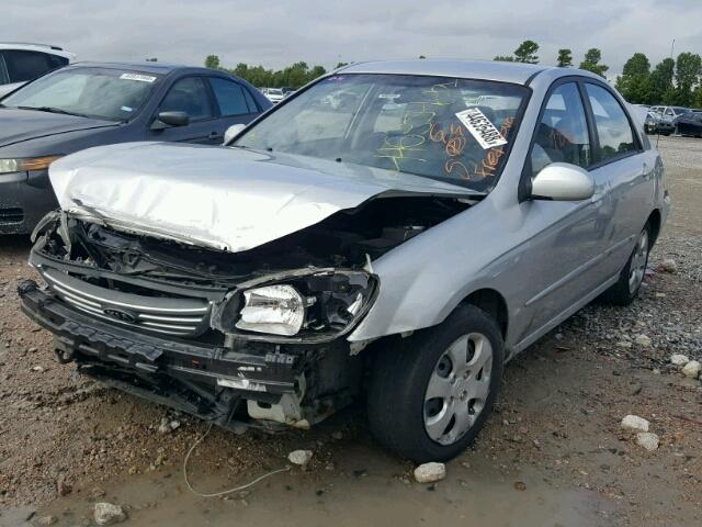 KNAFE121585542035 - 2008 KIA SPECTRA EX SILVER photo 2