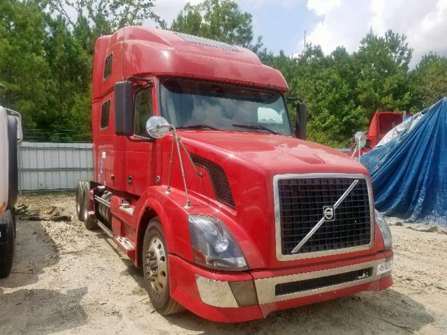 4V4NC9GH38N479501 - 2008 VOLVO VN VNL TWO TONE photo 1