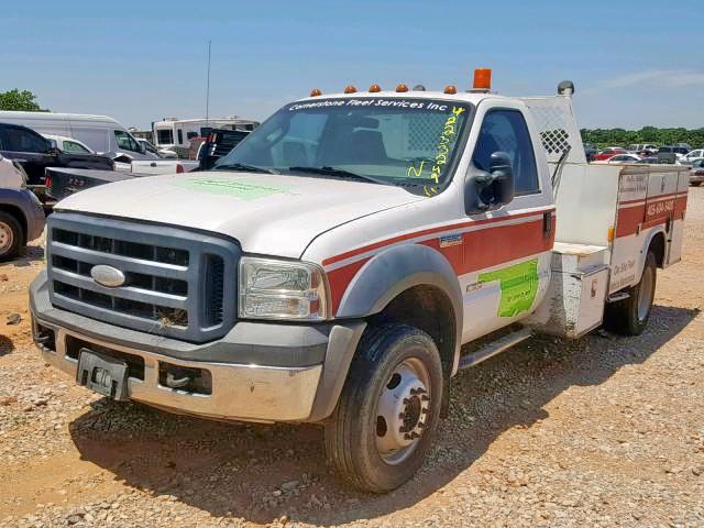 1FDAF56P46ED88801 - 2006 FORD F550 SUPER WHITE photo 2