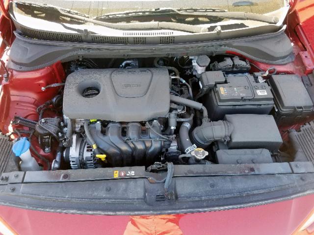 3KPC24A3XJE035130 - 2018 HYUNDAI ACCENT SE RED photo 7