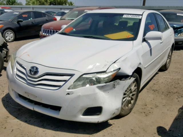 4T4BF3EK9BR152603 - 2011 TOYOTA CAMRY BASE WHITE photo 2