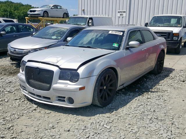 2C3LA73W36H536419 - 2006 CHRYSLER 300C SRT-8 SILVER photo 2