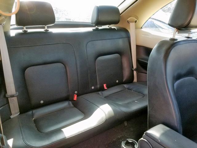 3VWRG31C86M420914 - 2006 VOLKSWAGEN NEW BEETLE კრემისფერი ფოტო 6