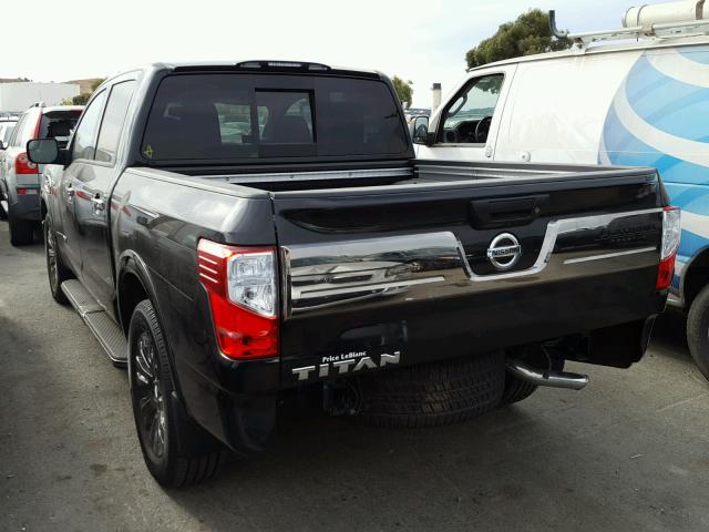 1N6AA1E61HN568046 - 2017 NISSAN TITAN SV BLACK photo 3