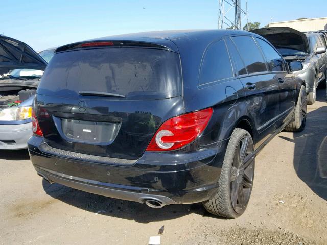 4JGCB75E66A015072 - 2006 MERCEDES-BENZ R 500 BLACK photo 4