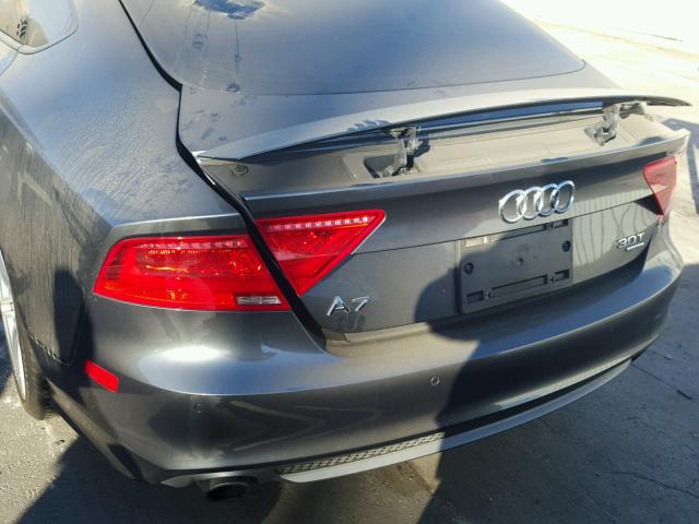 WAU2GAFC1EN158558 - 2014 AUDI A7 PRESTIG GRAY photo 9