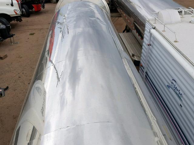 1W9S82AW6J0007040 - 1988 MISC TANKER Сріблястий фото 7