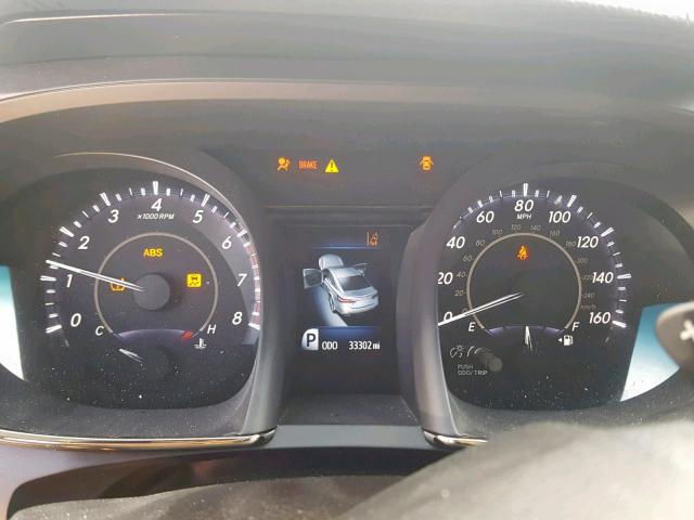 4T1BK1EB1JU266250 - 2018 TOYOTA AVALON XLE SILVER photo 8