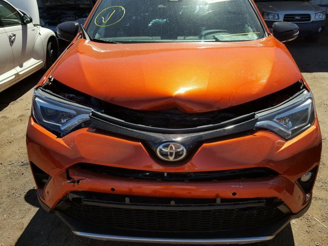 2T3JFREV2GW446670 - 2016 TOYOTA RAV4 SE ORANGE photo 7