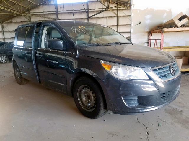 2C4RVAAG0CR390375 - 2012 VOLKSWAGEN ROUTAN S CHARCOAL photo 1