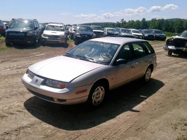 1G8ZN8275YZ216462 - 2000 SATURN SW2 SILVER photo 2