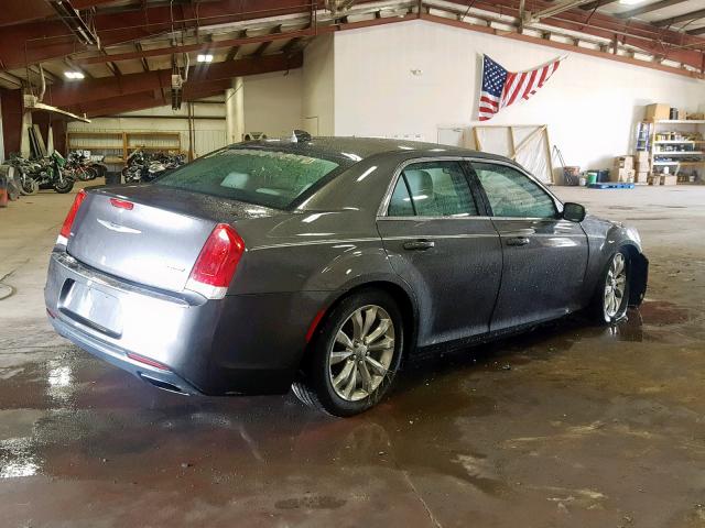 2C3CCARG2HH610326 - 2017 CHRYSLER 300 LIMITE CHARCOAL photo 4