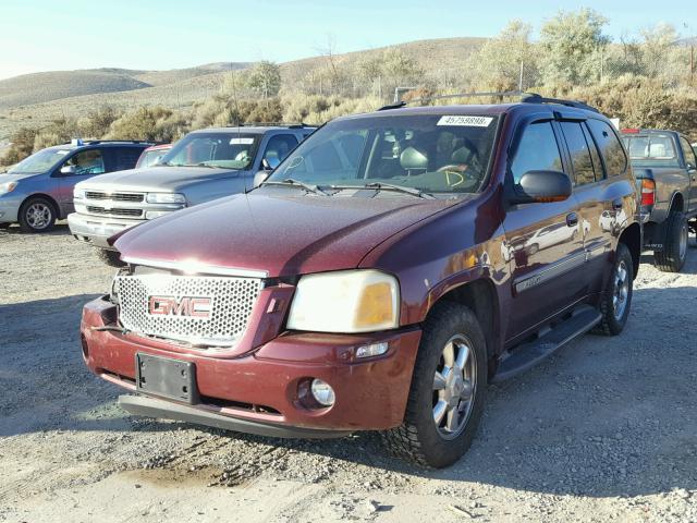 1GKDT13S432194718 - 2003 GMC ENVOY MAROON photo 2