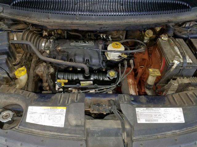 2C4GP44362R678153 - 2002 CHRYSLER TOWN & COU BLUE photo 7