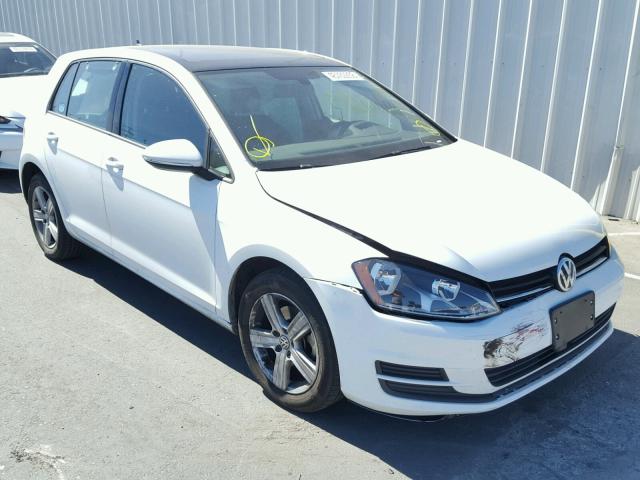 3VW217AU7HM024883 - 2017 VOLKSWAGEN GOLF S WHITE photo 1