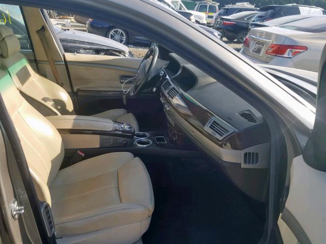 WBAHN83517DT66690 - 2007 BMW 750 GRAY photo 5