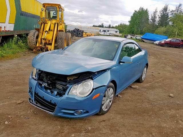 WVWBA71F17V005478 - 2007 VOLKSWAGEN EOS 2.0T BLUE photo 2